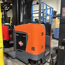 2012 Toyota Reach Forklift 