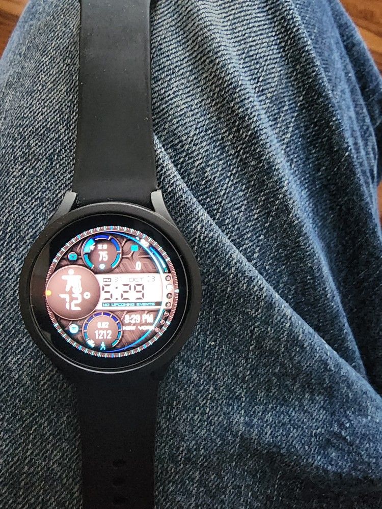 Samsung Galaxy Watch 4