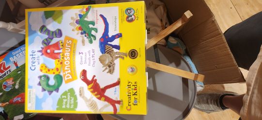 Creativity for Kids Create with Clay Dinosaurs Kit - Brand New/Sealed