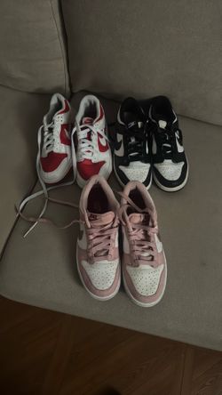 Various Nike dunks