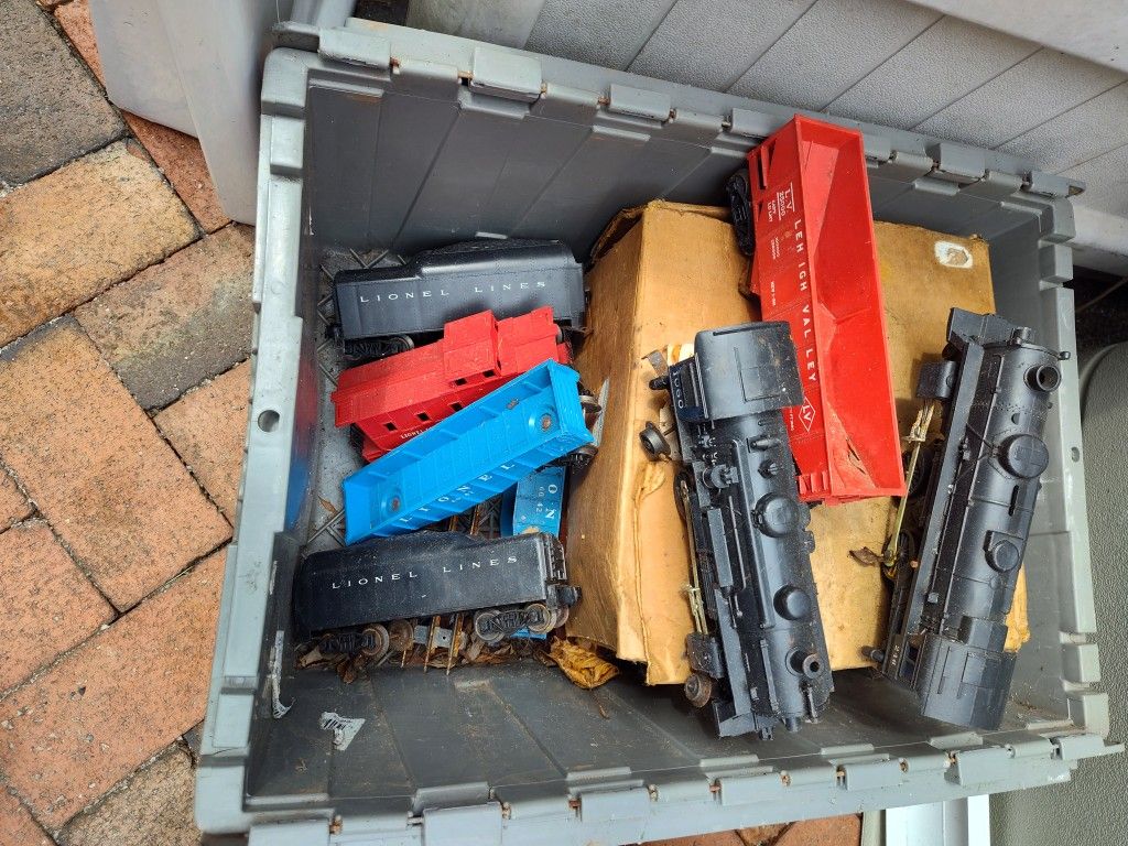 Lionel Trains