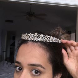 DAVIDS BRIDAL WEDDING CROWN 