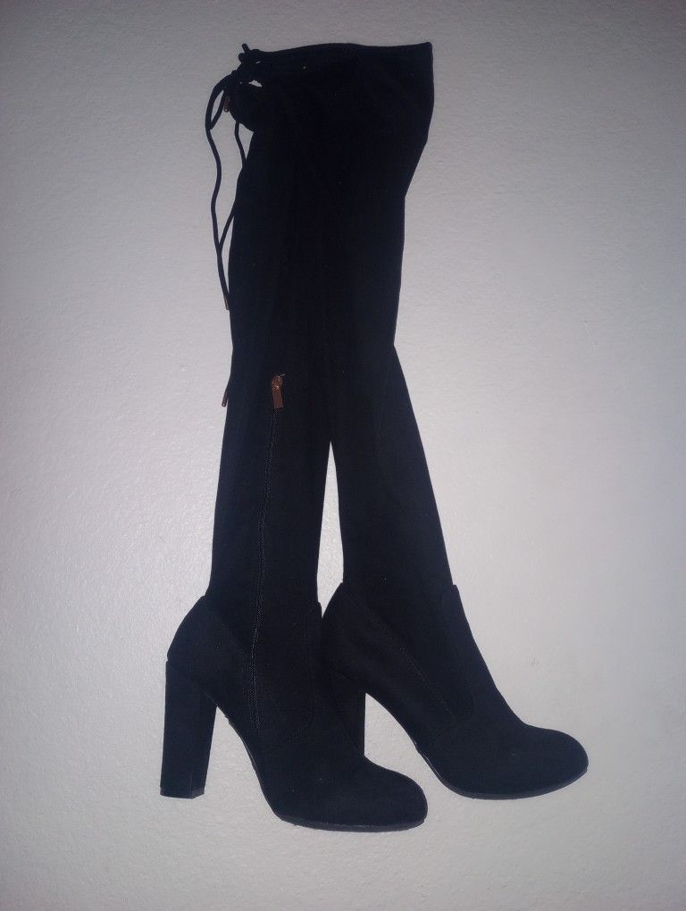 Size 8 Thigh High Boots Like New