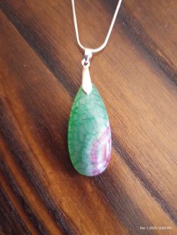 Beautiful Dyed Agate On 925 Chain