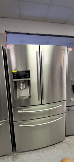 Samsung 4‑Door French Door Fridge – Stainless, Ice/Water