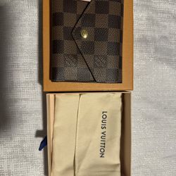 Louis Vuitton wallet 
