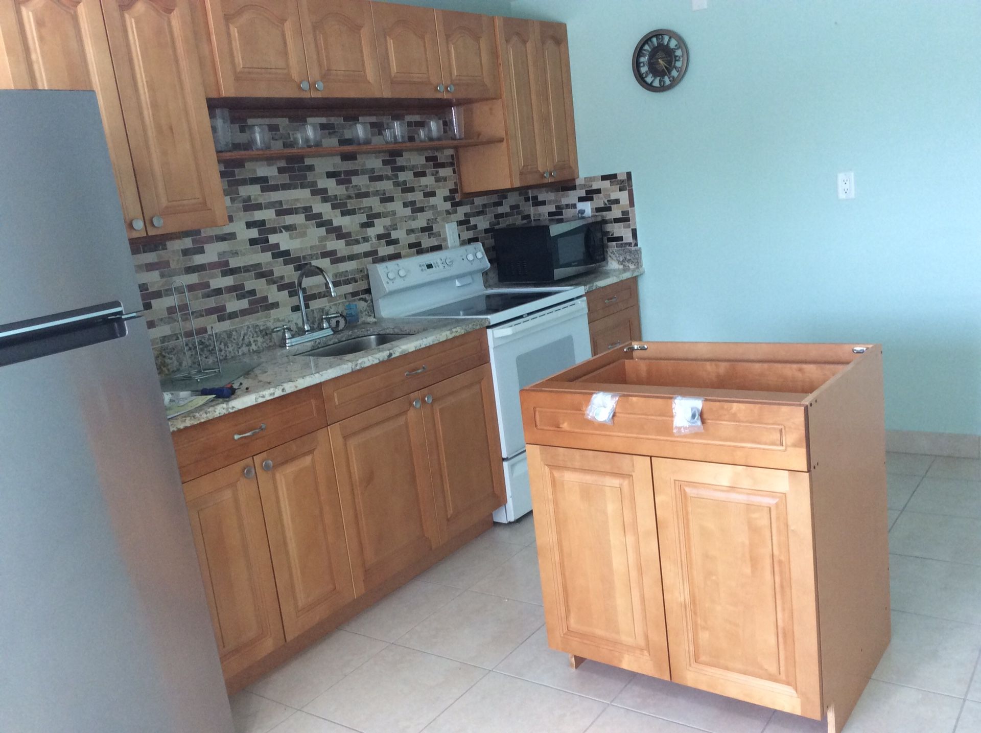 Kitchen Single Cabinet new