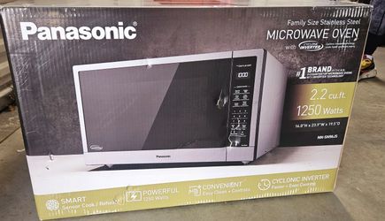 Panasonic
2.2 cu. ft. Countertop Microwave in Stainless Steel Built-in with Cyclonic Wave Inverter Technology and Sensor Cook