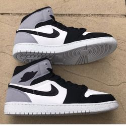 New Nike Air Jordan 1 Mid SE Black White Grey Women’s 11, Men’s 9.5