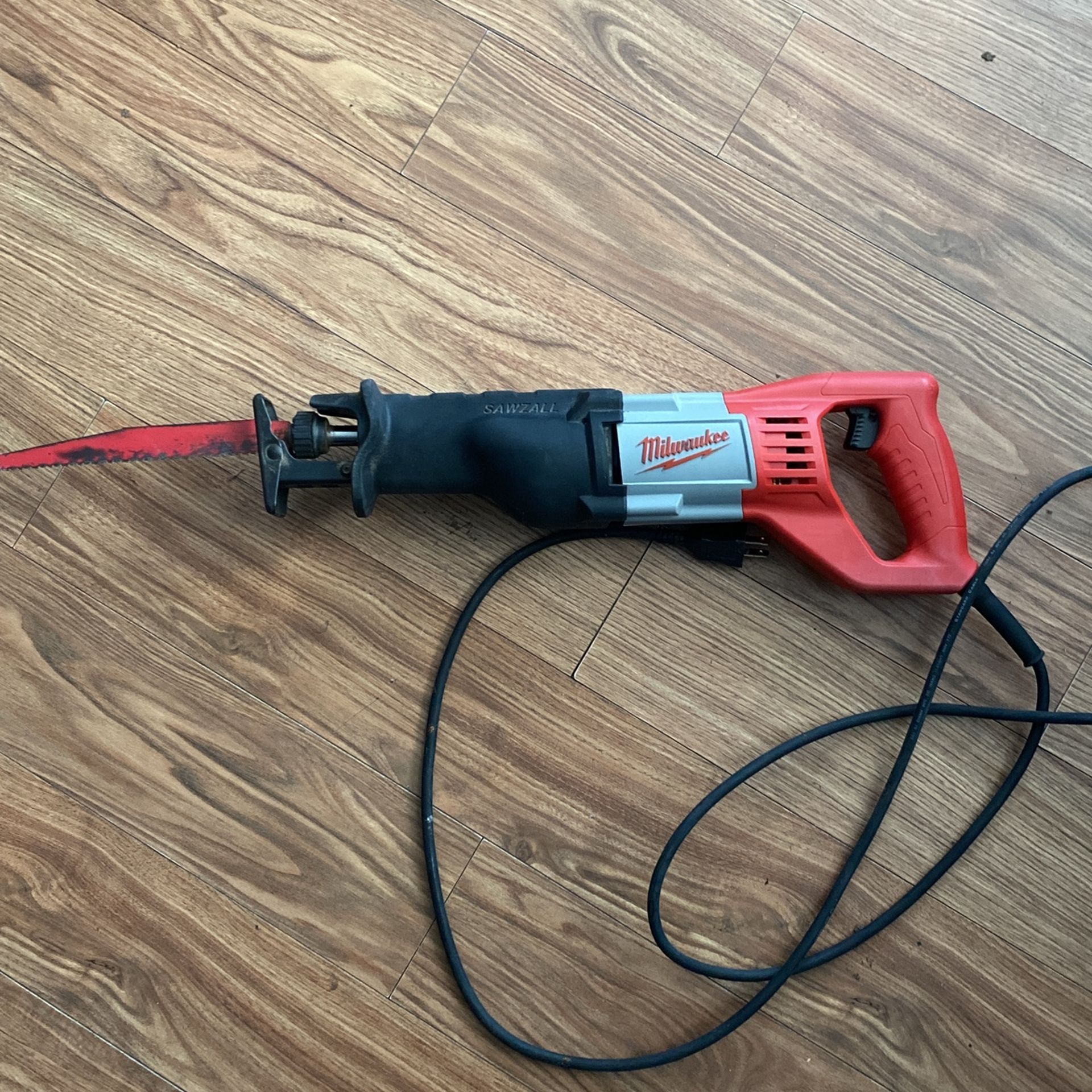 Electric Milwaukee Sawzall