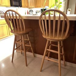 Wooden Swivel Bar Stools