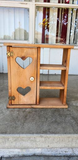 Charming Vintage Country Style Pine Wall Cabinet ❤️