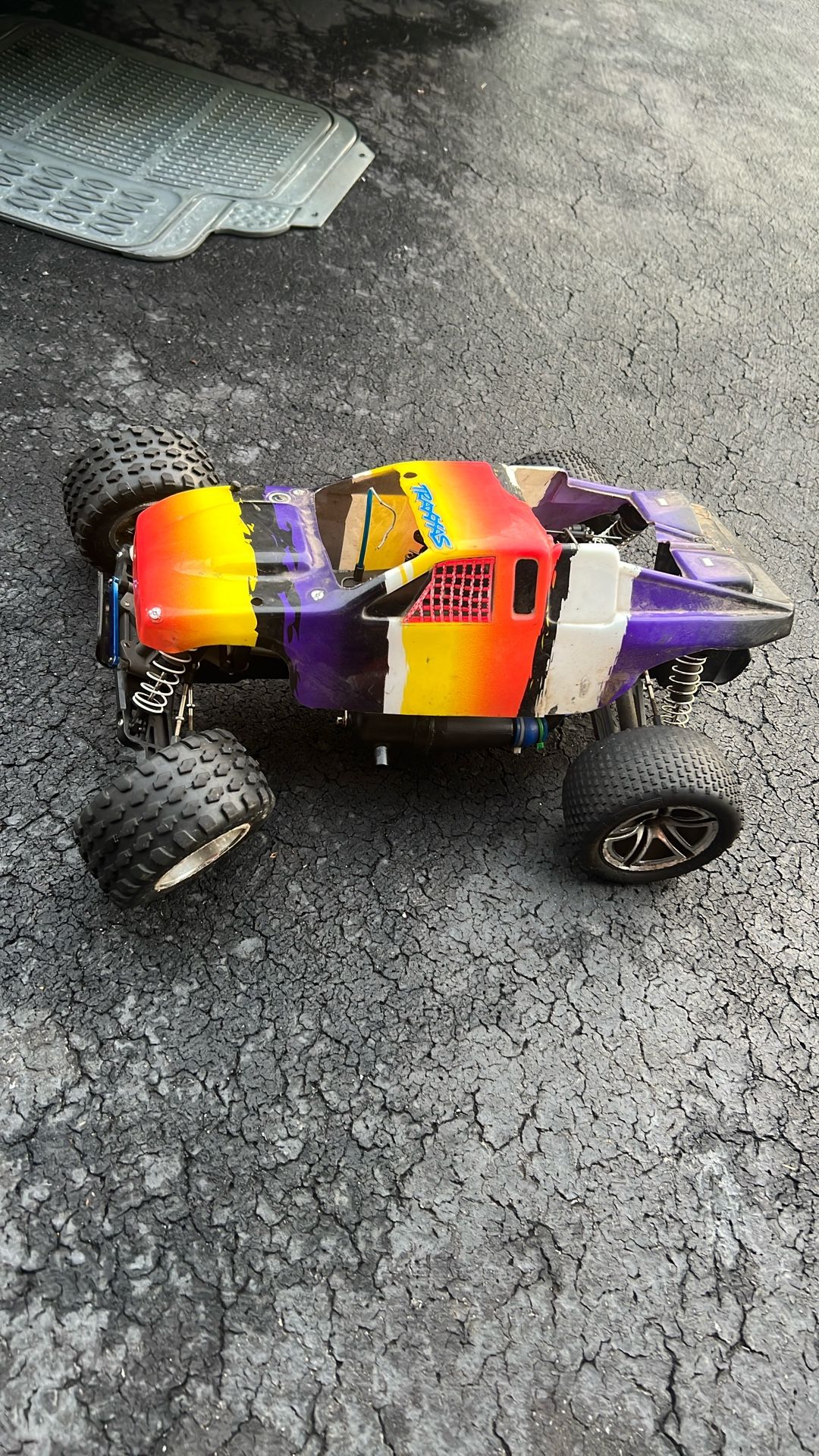 Traxxas Nitro Rustler