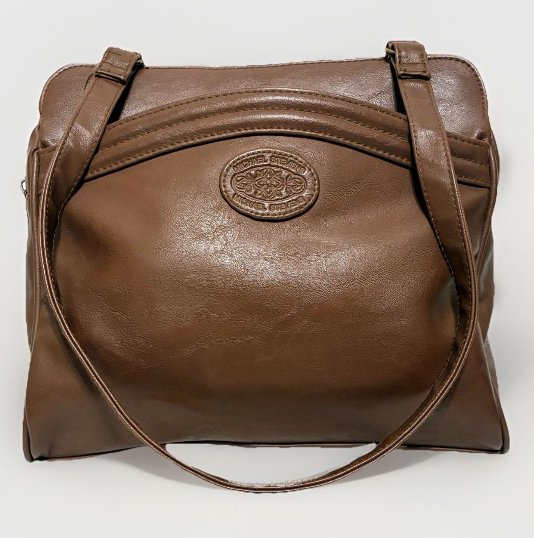 Vintage Michael Steven’s faux leather shoulder bag excellent condition 