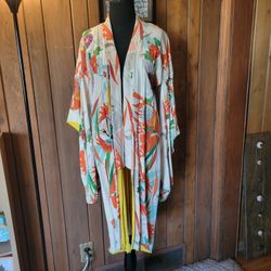 Vintage 1940s Genuine Silk Women's Floral Kimono Long Hanging Sleeves
