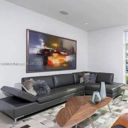 Modani Sectional Sofa 