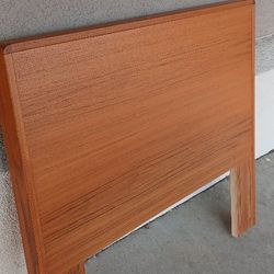 Teak Headboard Twin Bed Bedroom Nice Condition Mid Century Danish Styling