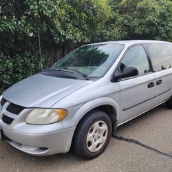 2003 Dodge Grand Caravan