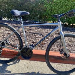 Giant Road Bike