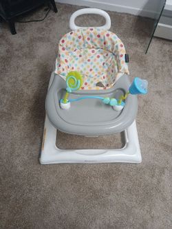 Baby walker  baby trend brand