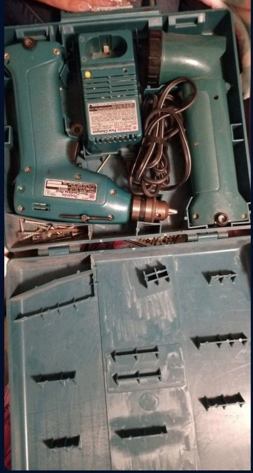 Makita 10mm Cordless Drill