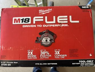 Milwaukee M18 6 1/2” Circular Saw 