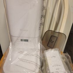 Mubbi Large Cradle Automatic Dog Cat Pet Feeder NEW 