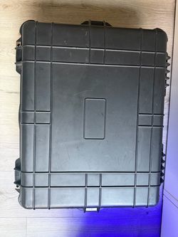 Hard case with wheels/handle
