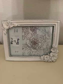 Frame (NEW)