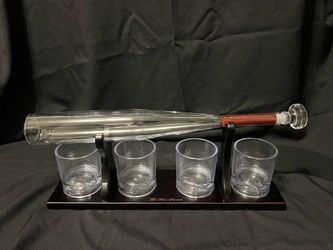 BASEBALL DECANTER AND GLASSES GIFT SET