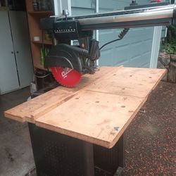 Radial Arm Saw