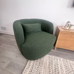 Boucle Swivel Chair