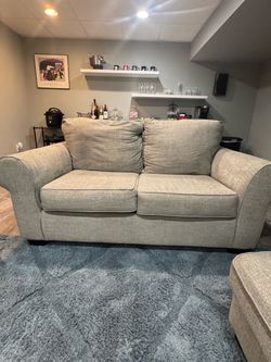 Love seat