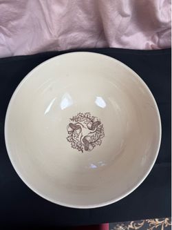 Vintage Camwood Ivory Serving Bowl – Acorn Oak Leaf 9.5"