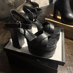 Ladies Shoes 