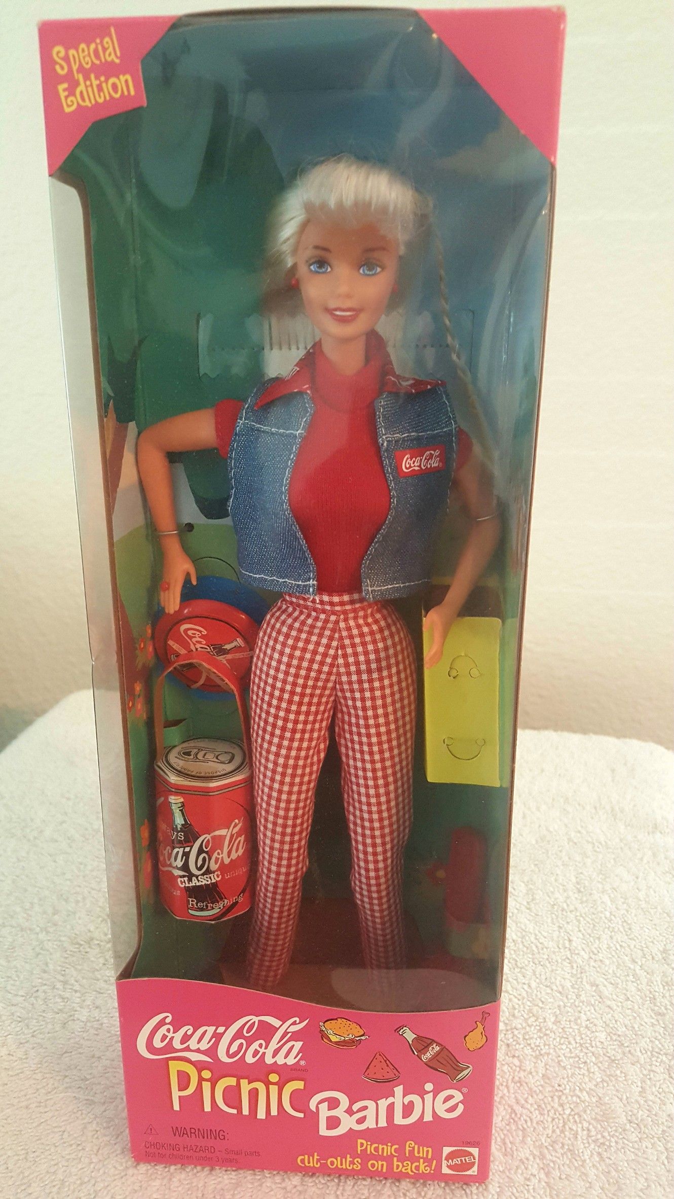 NEW Barbie Coca-Cola Picnic Special Edition