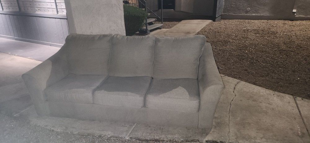 Couch/Sofa