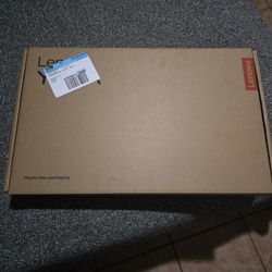 
Lenovo - Yoga 7 2-in-1 - Copilot+ PC - 16" 2K LCD Touchscreen Laptop 