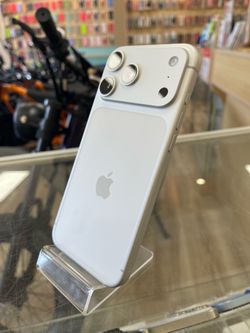 iPhone 17 Pro Max 256GB Unlocked Financing $49 Down Payment