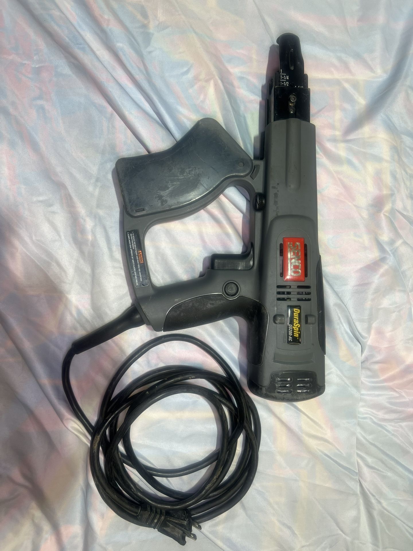 Senco DS200-AC Collated Screw Driver *tested* Works Great