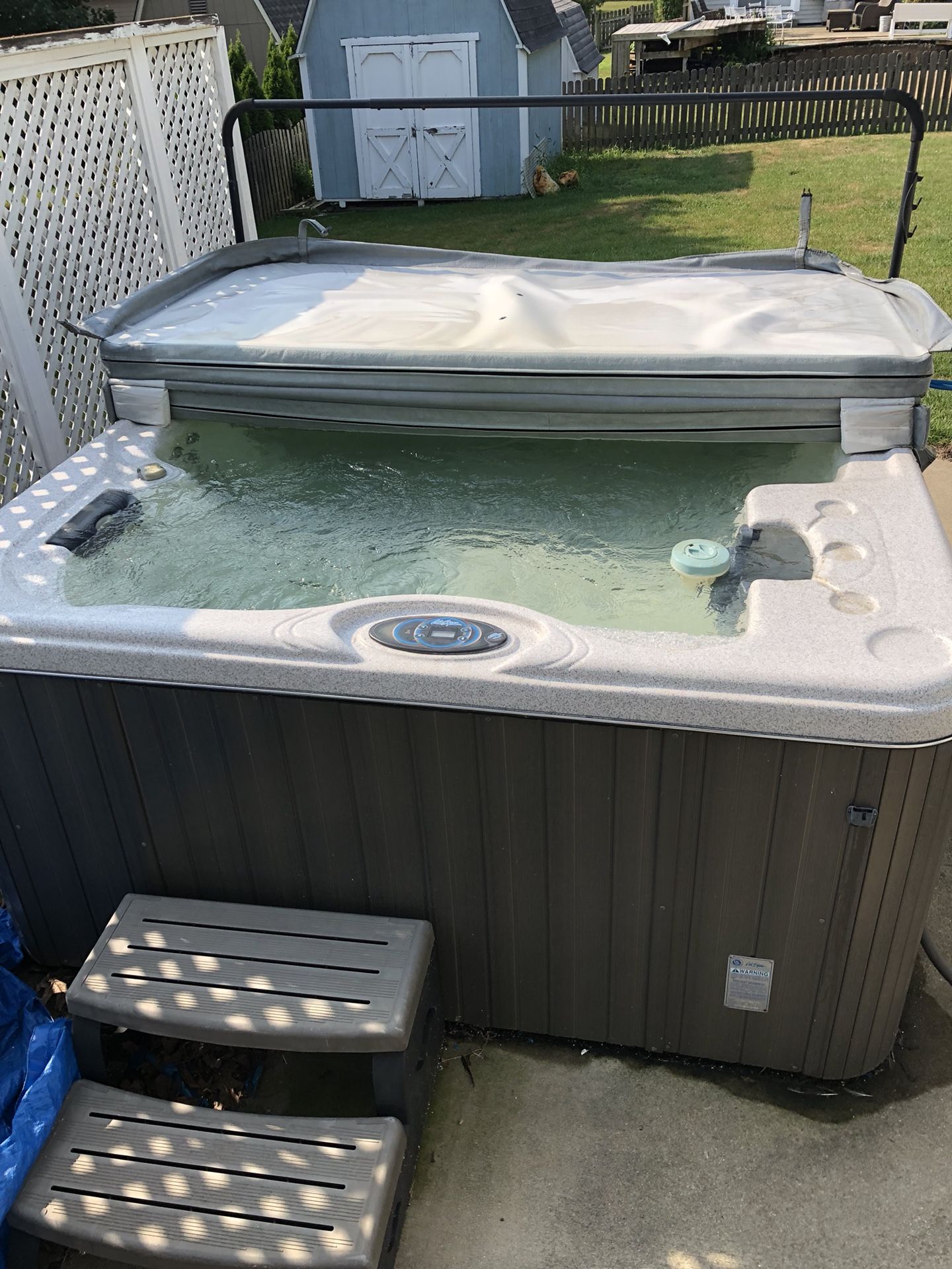 Hot Tub (Cal Spas ES748L)