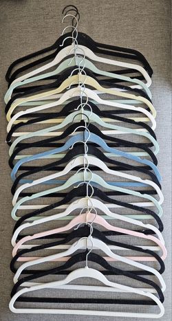 Velvet Non Slip Hangers 20 Total- 19th Ave and Union Hills