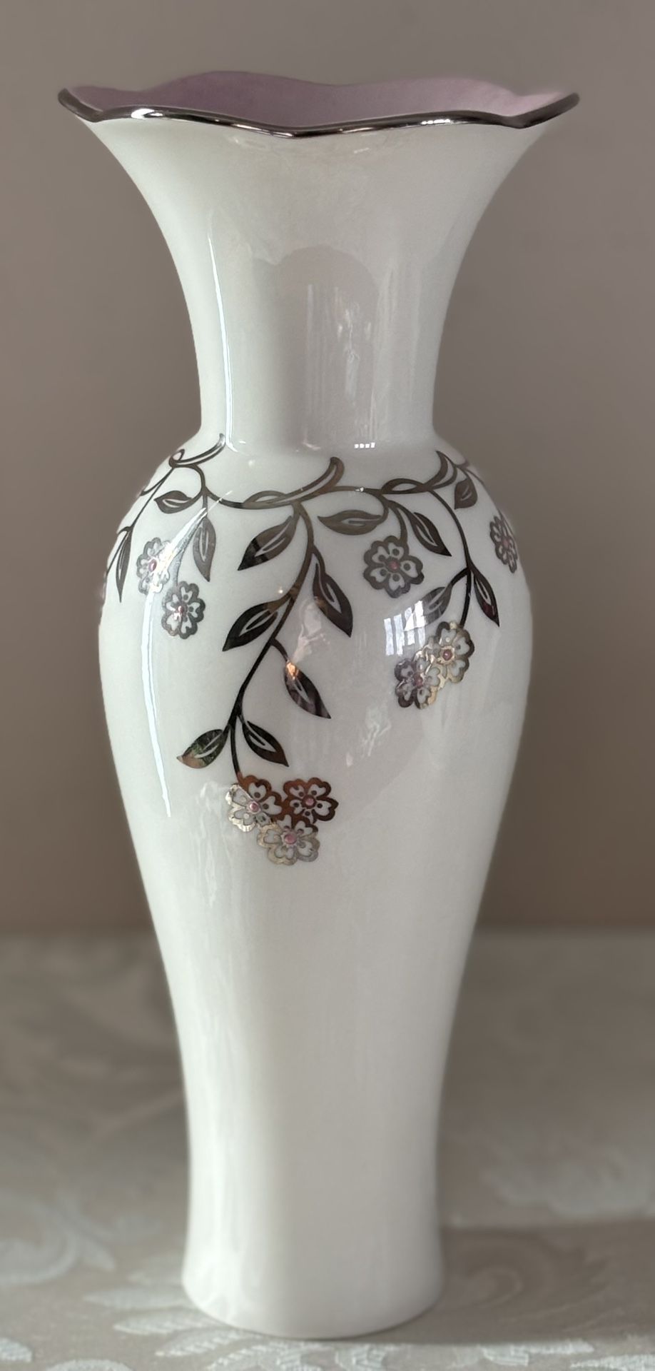 Lenox Gift Of Knowledge-Flowers Of Hope Vase With Box 🎀Read Full Description Below🎀