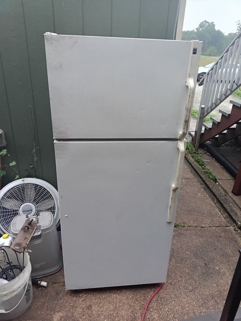 Hotpoint Refrigerator