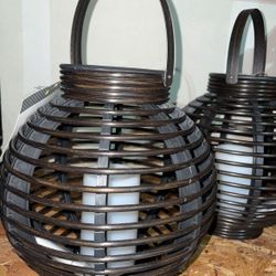 Néw - 2 Flickering Solar LED  Outdoor Lanterns   - Chocolate Brown