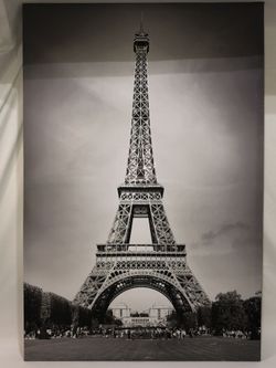 Eiffel Tower Wall Art (36” x 24”)