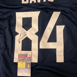 Signed Corey Davis Jersey 