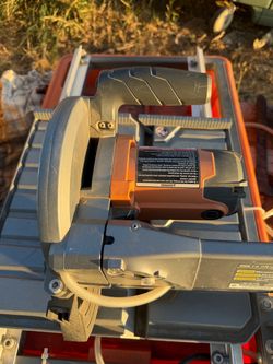 Rigid 7 in tile saw 9 amp