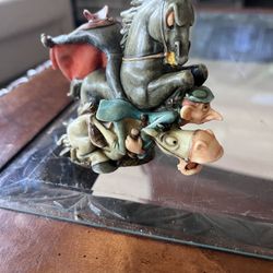 Limited Edition Disney Neck And Neck 