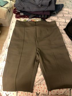 Women’s short leggings